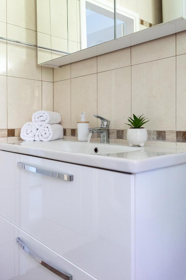 Sunspot Apartment - Beautiful View With Big Garden, Free Parking, Central Ντουμπρόβνικ Εξωτερικό φωτογραφία